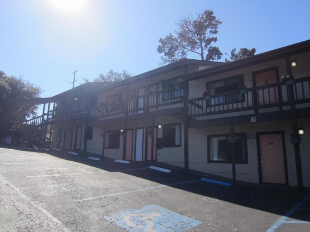 Monterey fairgrounds inn Image 11